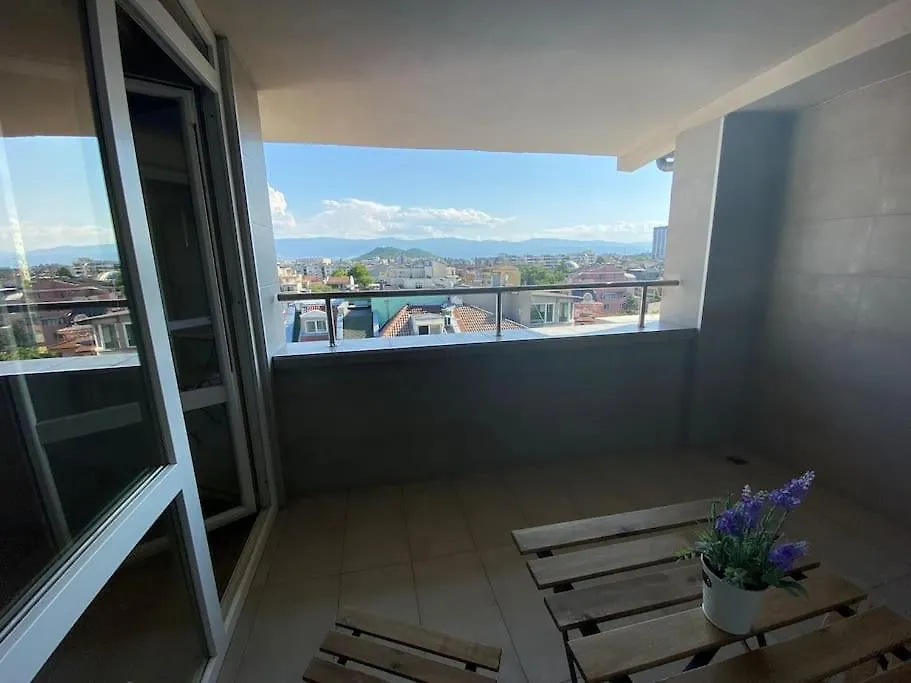 Modern 1Br Apartment With Hill View & Free Street Parking Plovdiv Bulgarien